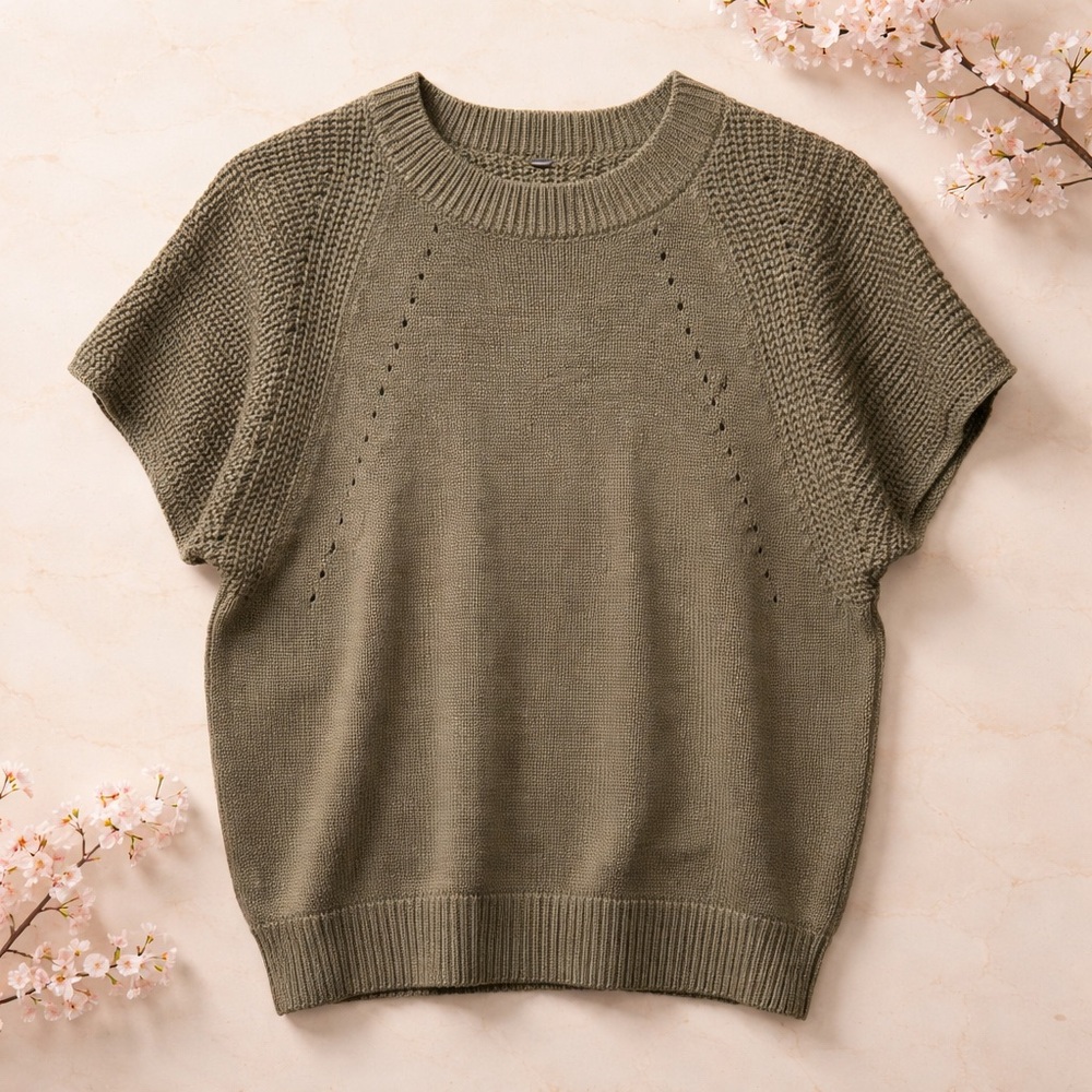 Olive Green Short-Sleeve Knit Pullover Top size small nwt
